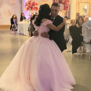 jacinta quinceanera 01 610x610px