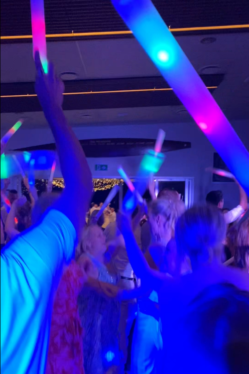 led foam batons wedding 500x750px