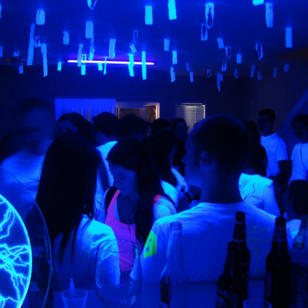 glow party gallery 05 440x440px