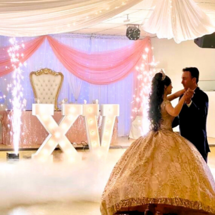 sparklers quinceanera 01 440x440px